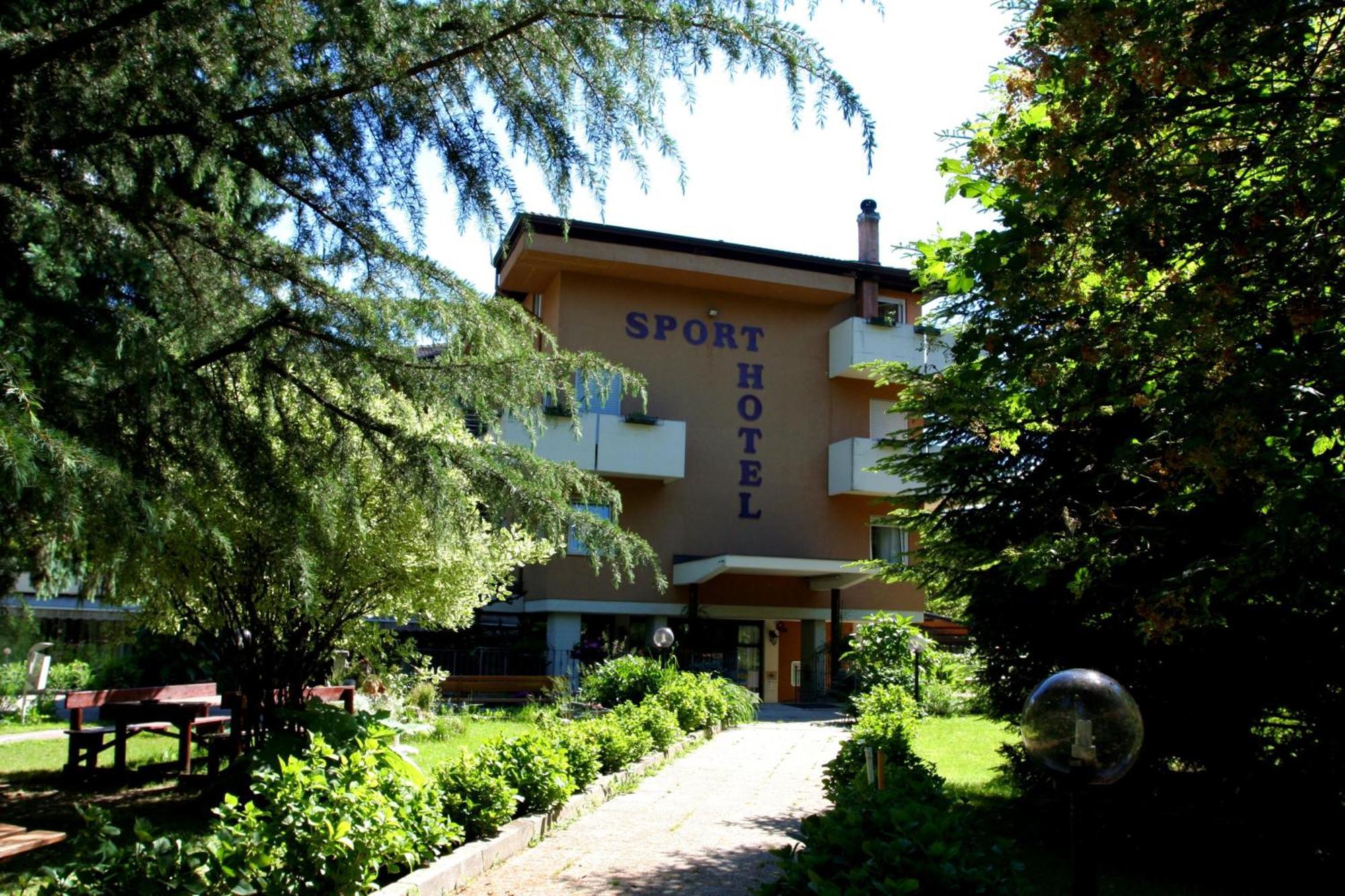 Garden House - Hotel Sport 莱维科特尔梅 外观 照片